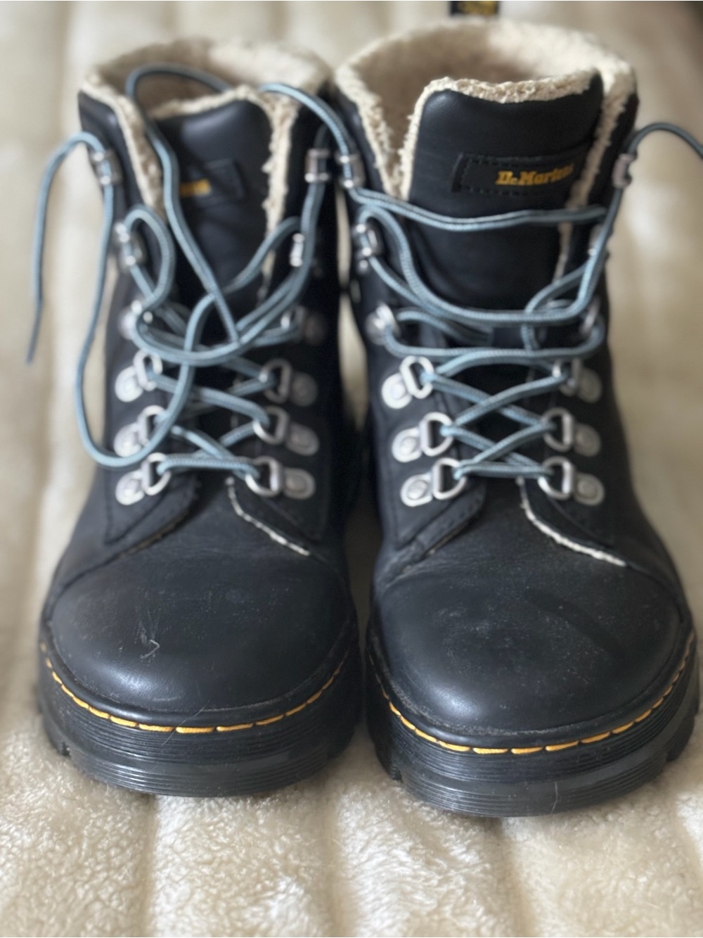 Dr. Martens Black Leather Lace-Up Combat Boots with Cream Sherpa - Picture 4 of 4
